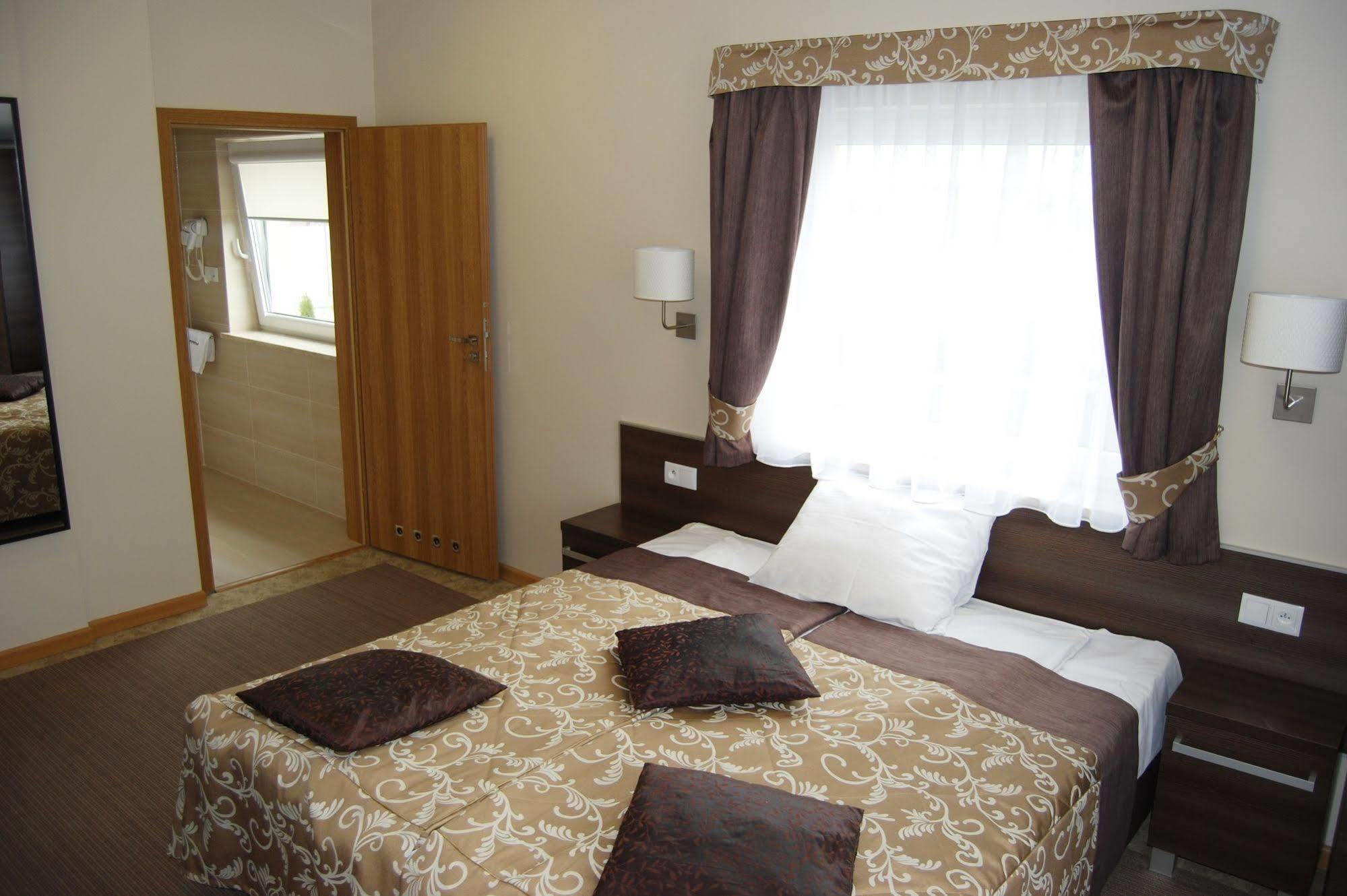 Zloty Staw Bed & Breakfast Borkowo  Luaran gambar